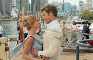 con todos menos contigo pelicula sydney sweeney, glen powell