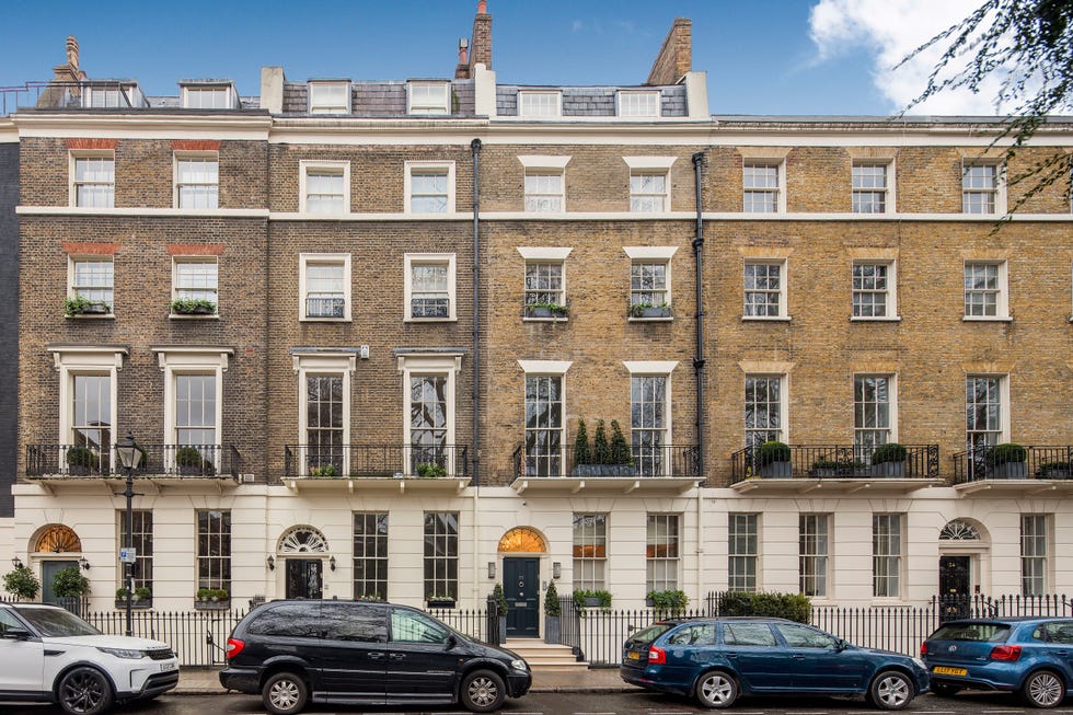 London Townhouse Refurbished By Buckingham Palace Restorers Is On Sale ...