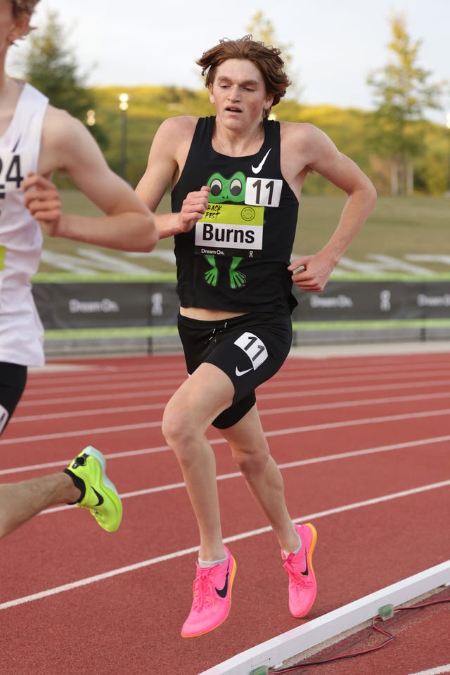 Connor Burns Runs Record 13:37 5K - Track Fest