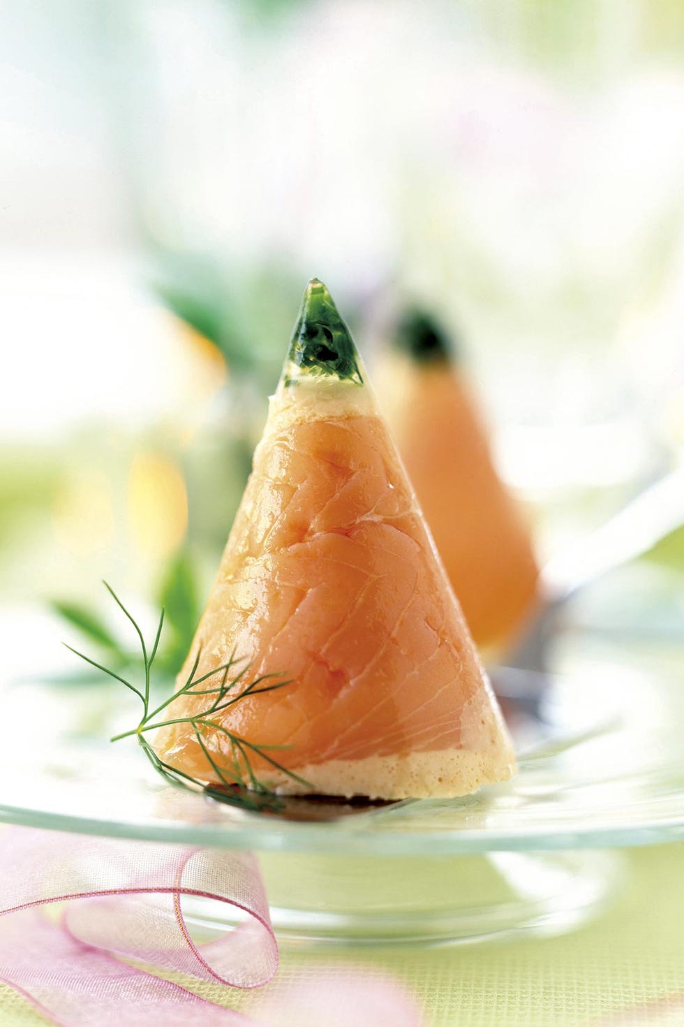 Aperitivos de Navidad: Conos de mousse de salmón aperitivos de navidad conos de mousse de salmón