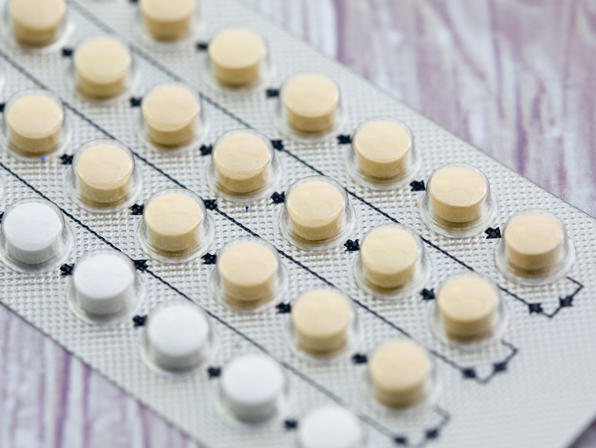 10 Symptoms Of Quitting Birth Control Pills, Per Ob-Gyns