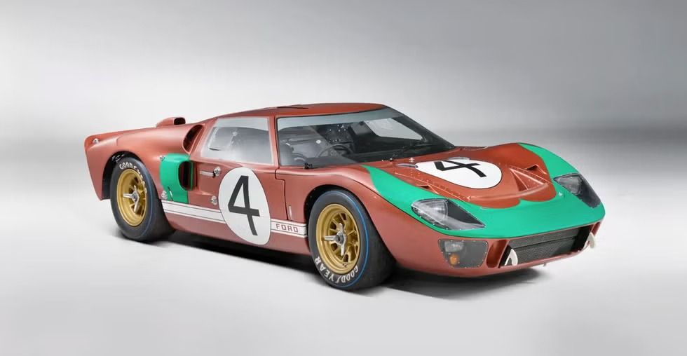 落札価格“10億円”突破もある!? 60年前の「フォード」をオークションで発見 8台しか作られなかった歴史的マシンとは(VAGUE) - goo  ニュース