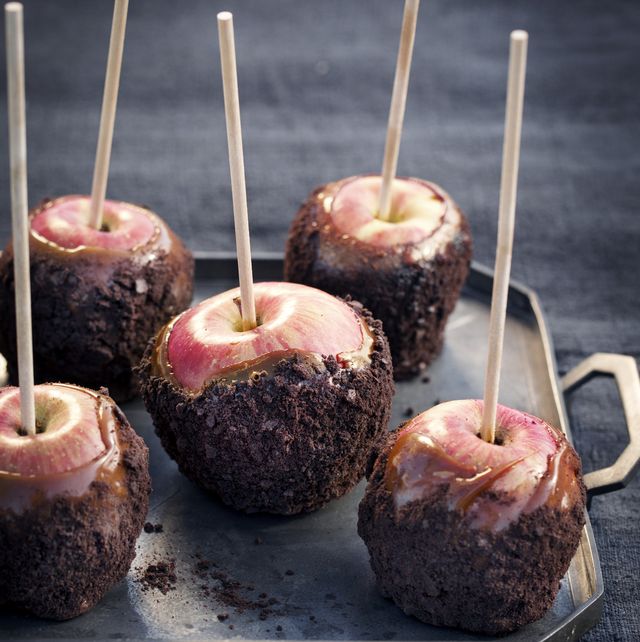 cookie coated caramel apples