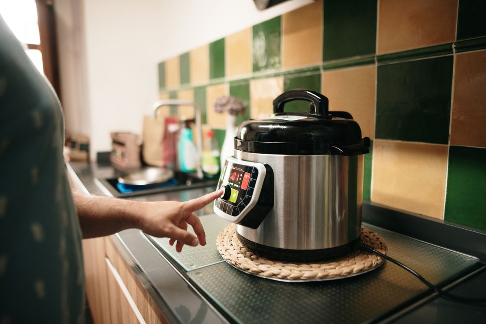 cooking with an automatic pot
