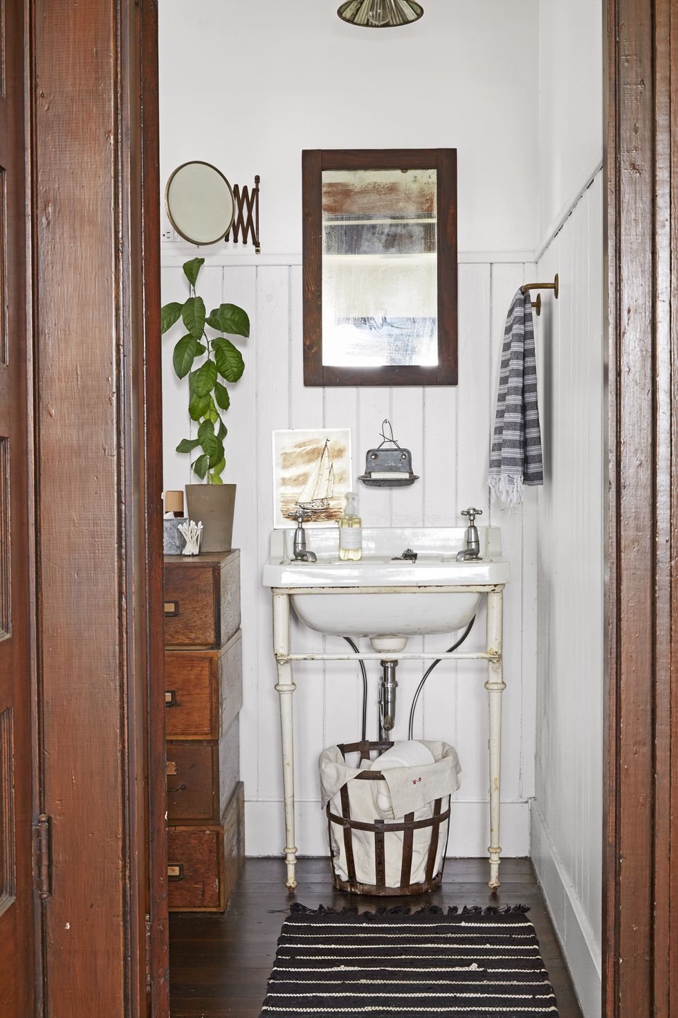 Vintage-Inspired Bathroom Shelf