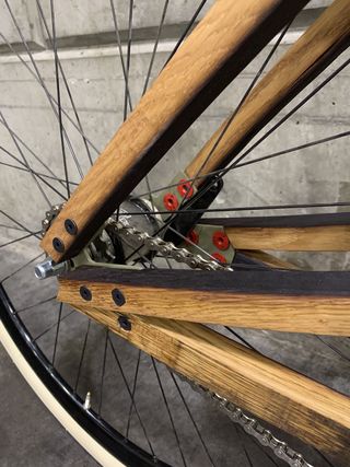 Bicycle wheel, Bicycle part, Spoke, Bicycle tire, Wheel, Vehicle, Bicycle, Rim, Tire, Bicycle drivetrain part, 