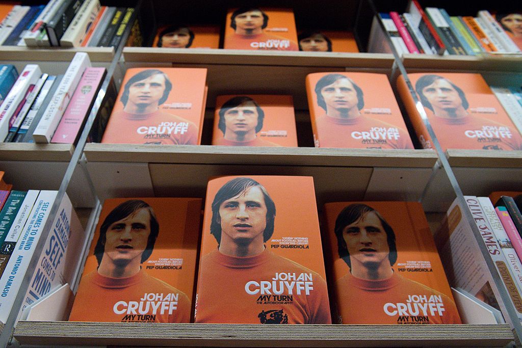 10 libros que todo aficionado al futbol en el mundo debe leer