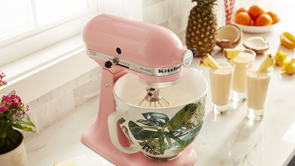 KitchenAid Now Offers Customized Stand Mixers, and They're Here