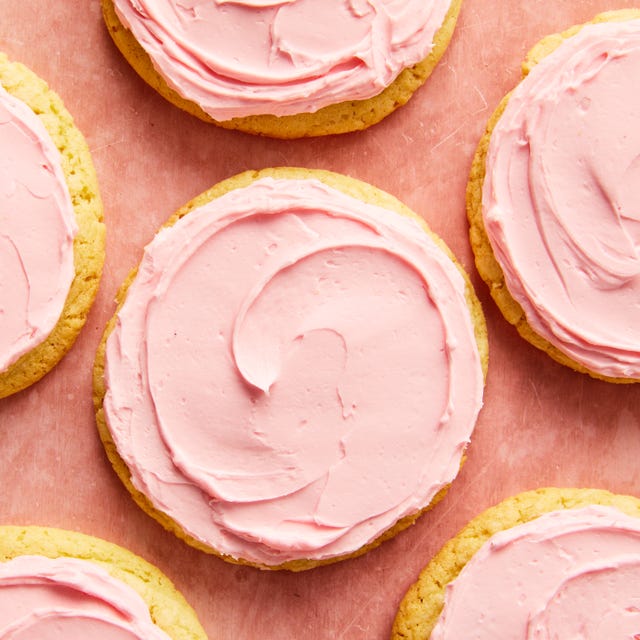 copycat crumbl sugar cookie frosted pink