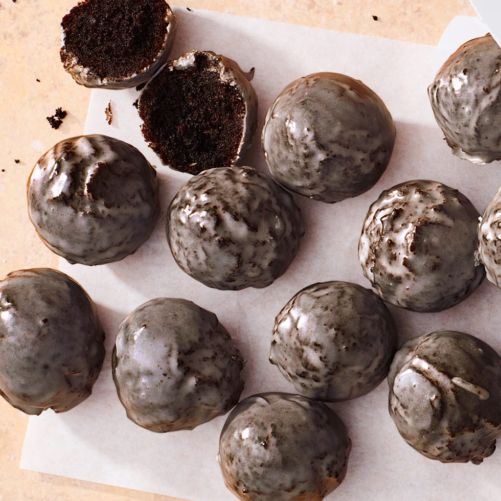 copycat dunkin' glazed chocolate munchkins