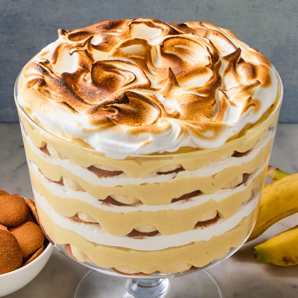 banana pudding with torched meringue