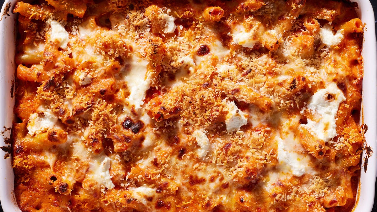 Copycat Olive Garden 5-Cheese Ziti Al Forno