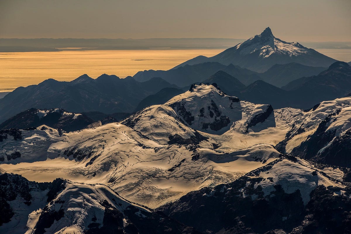 Op 15 maart 2017 vond de grootste donatie van particulier land ooit plaats Door deze schenking van Kris Tompkins van Tompkins Conservation aan Chili nam het nationaleparkgebied van het land met vier miljoen hectare toe Volgens fotograaf Jimmy zijn de omvang en reikwijdte van het project en het totale oppervlak van het beschermde land moeilijk te beschrijven als je het niet hebt gezien