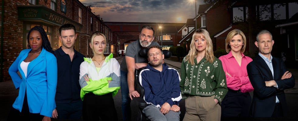 dee dee bailey, joel deering, lauren bolton, billy mayhew, paul foreman, toyah battersby, leanne battersby, nick tilsley, coronation street