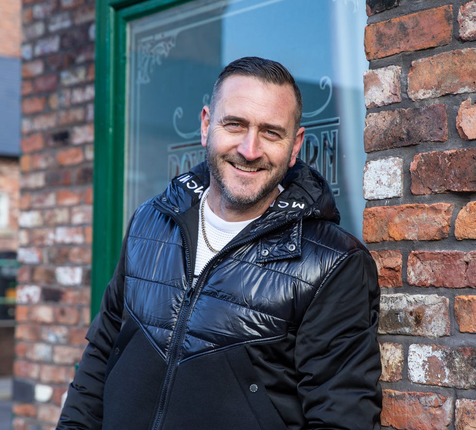 from itvstrict embargo   no use before tuesday 9th february 2021coronation streetwill mellor steps onto the cobbles of coronation streetmanchester actor will mellor will walk into weatherfield next month as leanne battersby jane danson finds herself forced into a dangerous world of drugs and despairin the coming weeks we’ll see a still grieving leanne battling to save son simon alex bain from the hands of an evil drugs gang he’s got mixed up in, after losing her other child oliver to mitochondrial diseasethis fierce maternal instinct to protect simon is what will throw her into the orbit of drugs lord harvey, to be played by 44 year old will mellorharvey is jacob’s ‘boss’ and after jacob has lured a vulnerable simon into his trap, it’s harvey who takes over to pile on the pressure and threats when simon wants outit soon becomes clear that leanne and simon are in way too deep and a menacing harvey has no intention of letting them out of his grasp   will said “i’m honoured to be asked to come into coronation street, it’s such an iconic show and has been a huge part of my family life when i started acting 32 years ago it was my mum’s dream for me to be in corrie so i’m happy to finally be able to make it come true it’s a manchester institution and as a manchester actor this is definitely a box tickedharvey is the first out and out baddie i’ve ever played it’s a very different type of role for me so i’m looking forward to getting my teeth into the character and making some waves” producer iain macleod added “i am so excited to welcome will into our world he is a fantastic actor who has thrown himself heart and soul into making his character as terrifyingly real as possible he will have a massive impact on our characters’ lives, from the moment he swaggers menacingly onto the screen”picture contact davidcrookitvcom photographer   danielle baguleythis photograph is c itv plc and can only be reproduced for editorial purposes directly in connection with the programme or event mentioned above, or itv plc once made available by itv plc picture desk, this photograph can be reproduced once only up until the transmission tx date and no reproduction fee will be charged any subsequent usage may incur a fee this photograph must not be manipulated excluding basic cropping in a manner which alters the visual appearance of the person photographed deemed detrimental or inappropriate by itv plc picture desk this photograph must not be syndicated to any other company, publication or website, or permanently archived, without the express written permission of itv picture desk full terms and conditions are available on  wwwitvcompresscentreitvpicturesterms