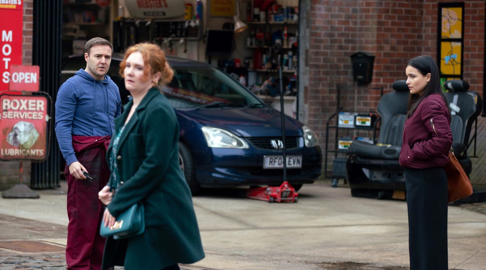 tyrone dobbs, fiz stape and alina pop in coronation street