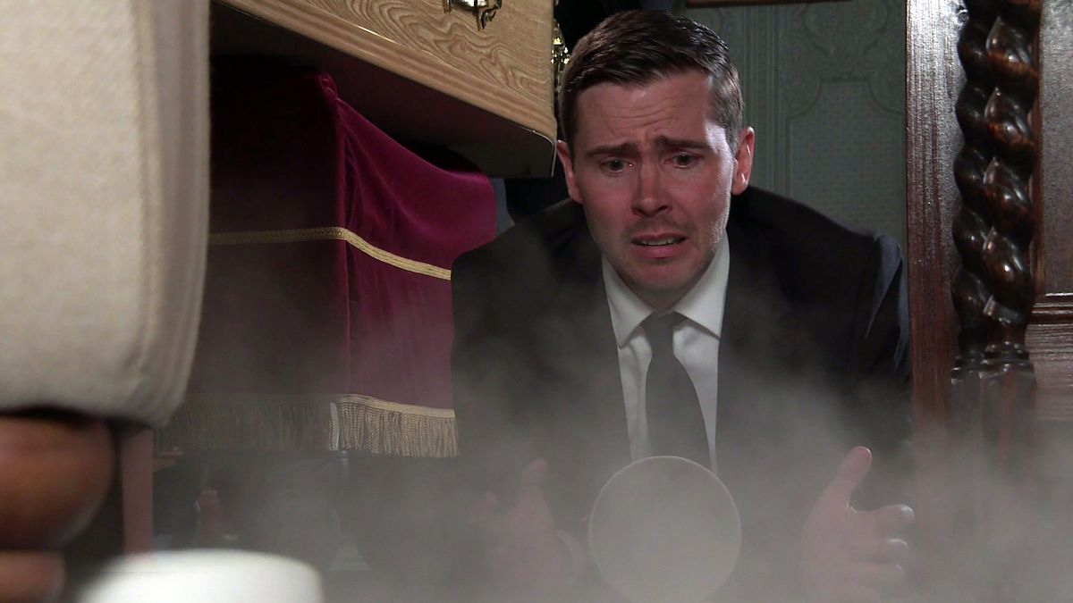 preview for Coronation Street Soap Scoop - Corey and Kelly go on trial