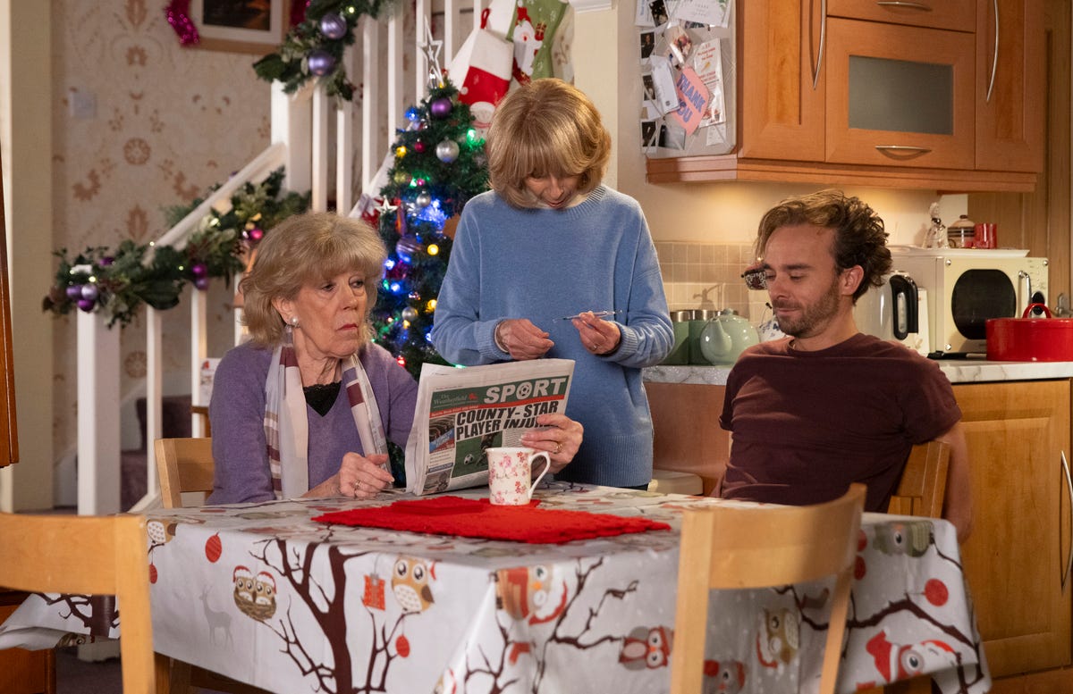 Coronation Street’s Audrey deceives Gail ahead of Christmas exit