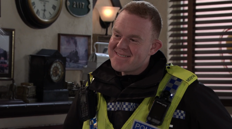 coronation street, craig tinker talking in roys cafe