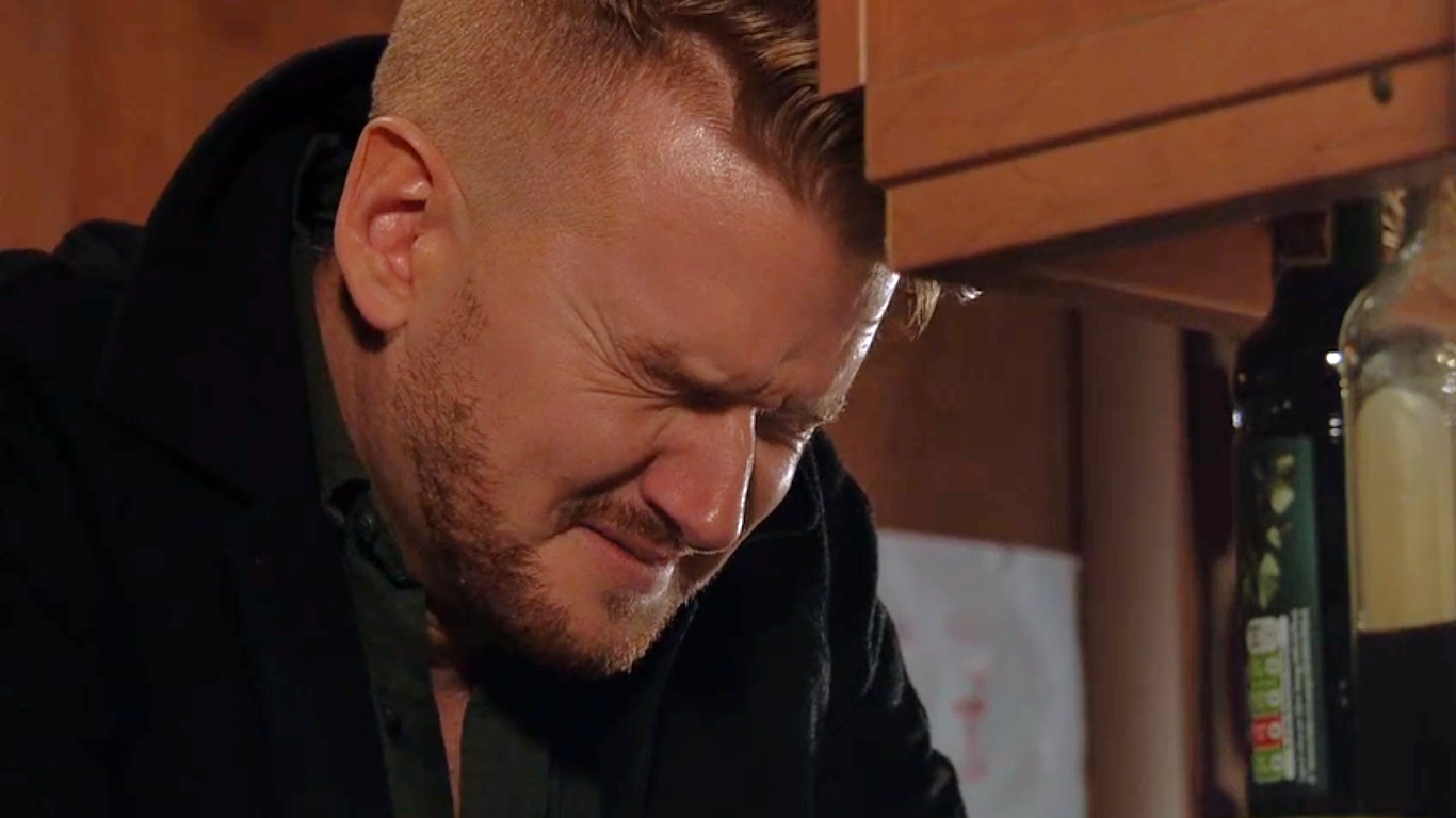 Coronation Street - 9 huge clues which revealed Gary's guilt