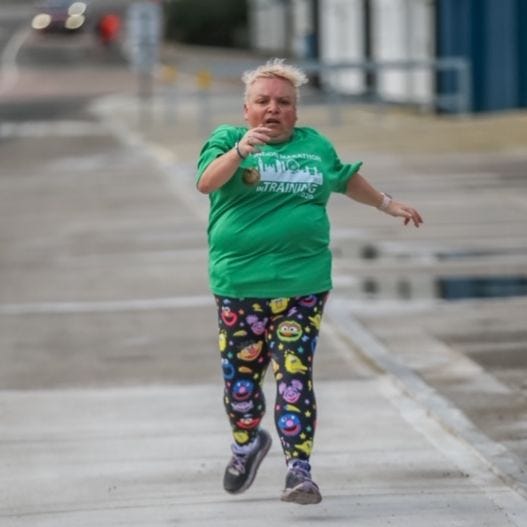 kerrie aldridge, la runner que acabó última en la maratón de londres 2019