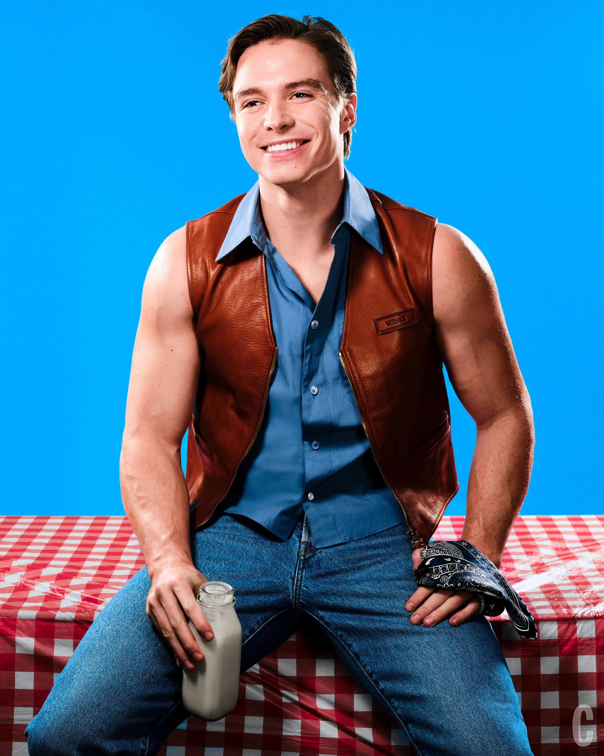 cos060125centerfold-images-watermarked-3-682e29edddaaf.jpg