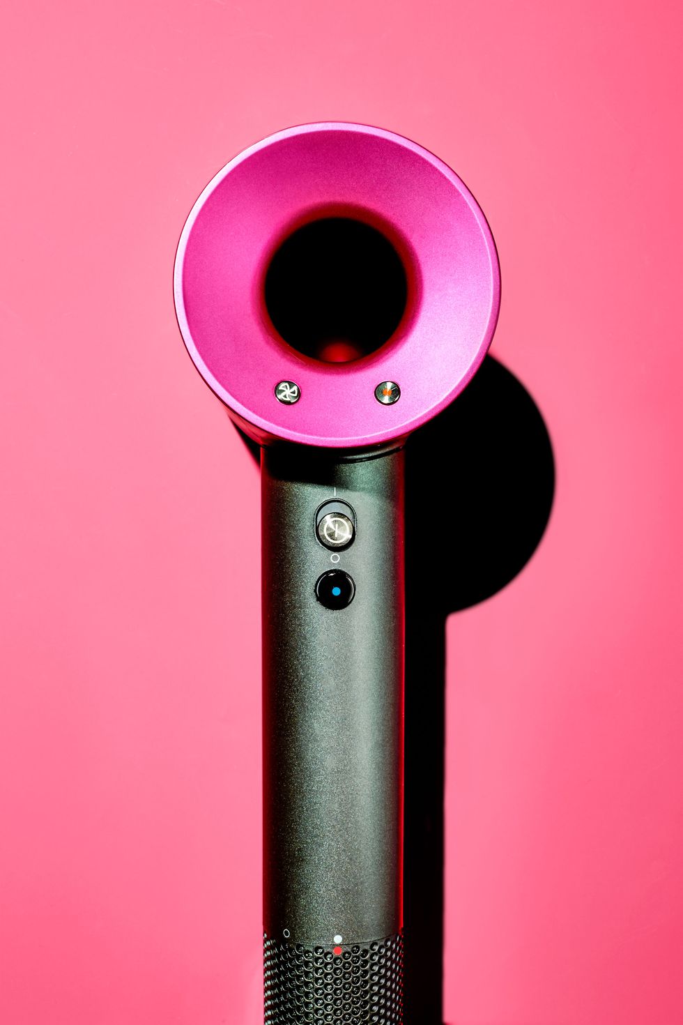Pink, Magenta, Colorfulness, Metal, Household hardware, Material property, Aluminium, Steel, Circle, Cylinder, 