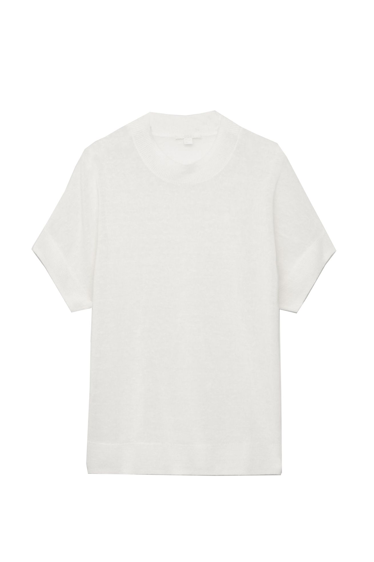 パーフェクトフィットな白Tシャツベスト11｜ハーパーズ バザー