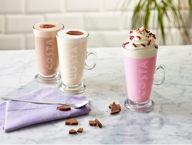 Food, Milkshake, Smoothie, Drink, Non-alcoholic beverage, Dessert, Health shake, Floats, Cream, Lassi, 