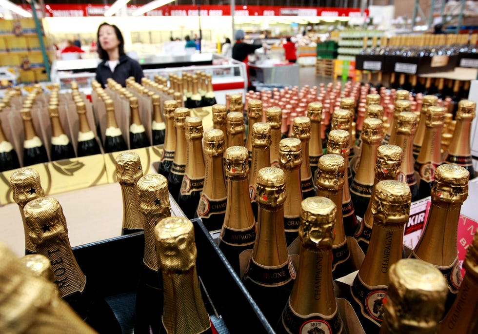 economic downturn causes drop in champagne sales