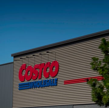 costco posts strong quarterly earnings