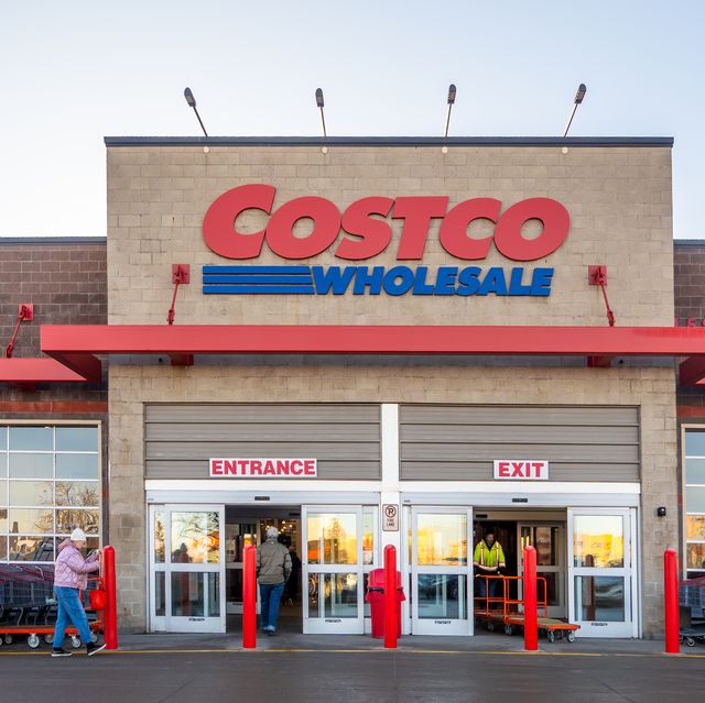 costco wholesale entrance
