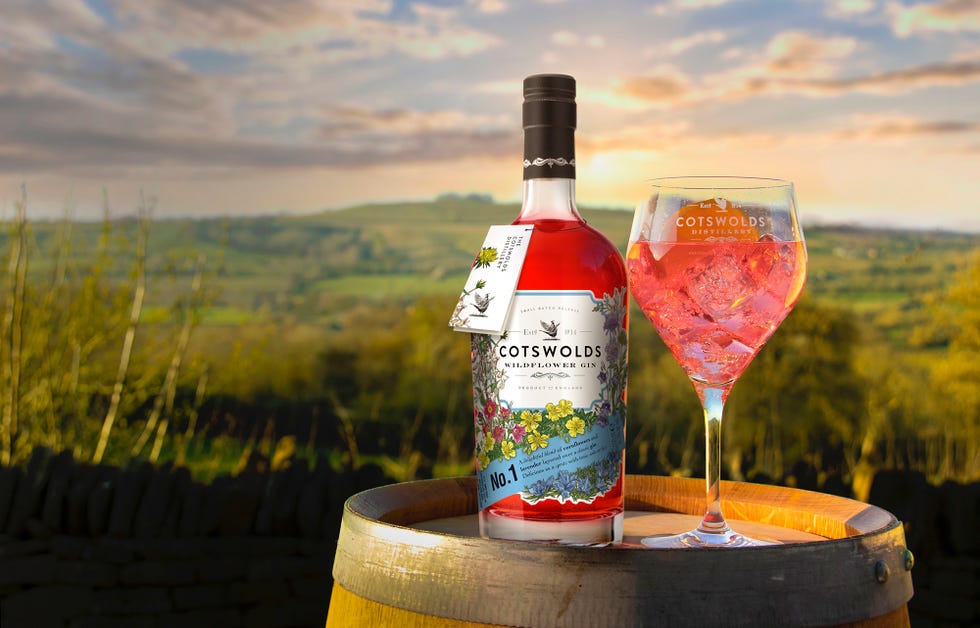 cotswolds wildflower pink gin