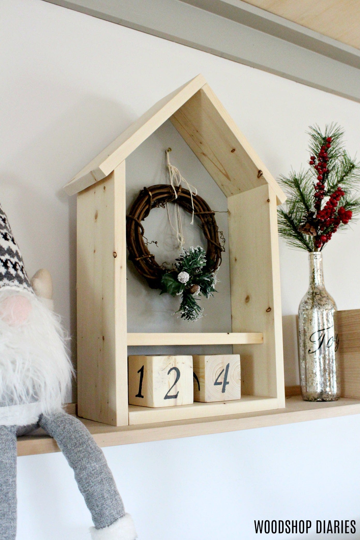 30 Best Christmas Wood Crafts - DIY Holiday Wood Decorations