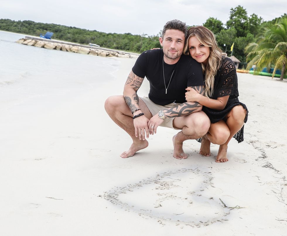 Country singer Carly Pearce shares 'worst place that you can ever get in a  relationship
