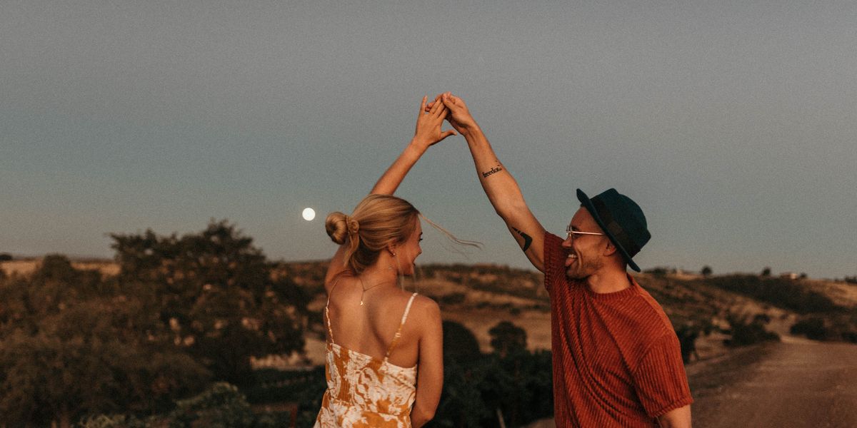 10 Thoughts Every Woman Has When She Sees a Penis