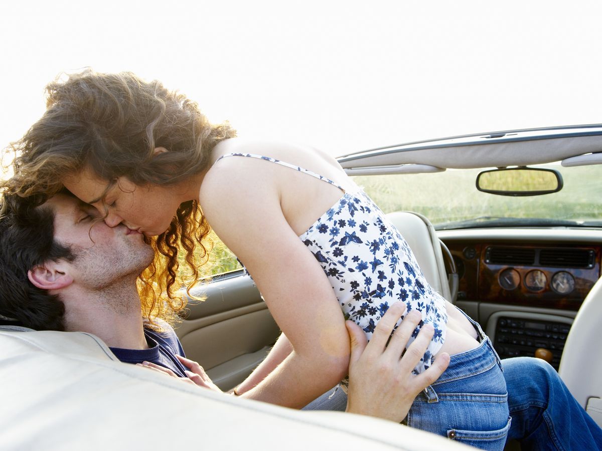 1200px x 900px - How to Have Sex in a Car - 14 Tips for Amazing Car Sex