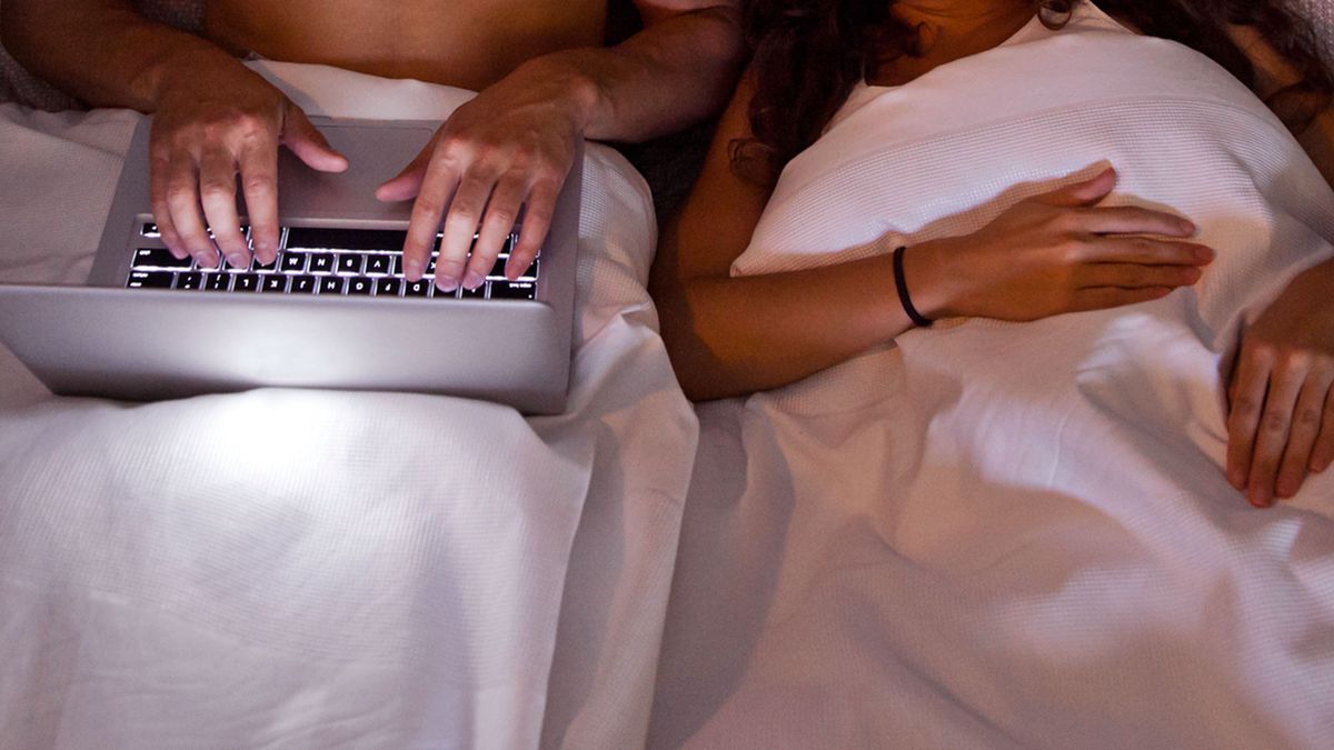Watching porn together | Why couples watch porn