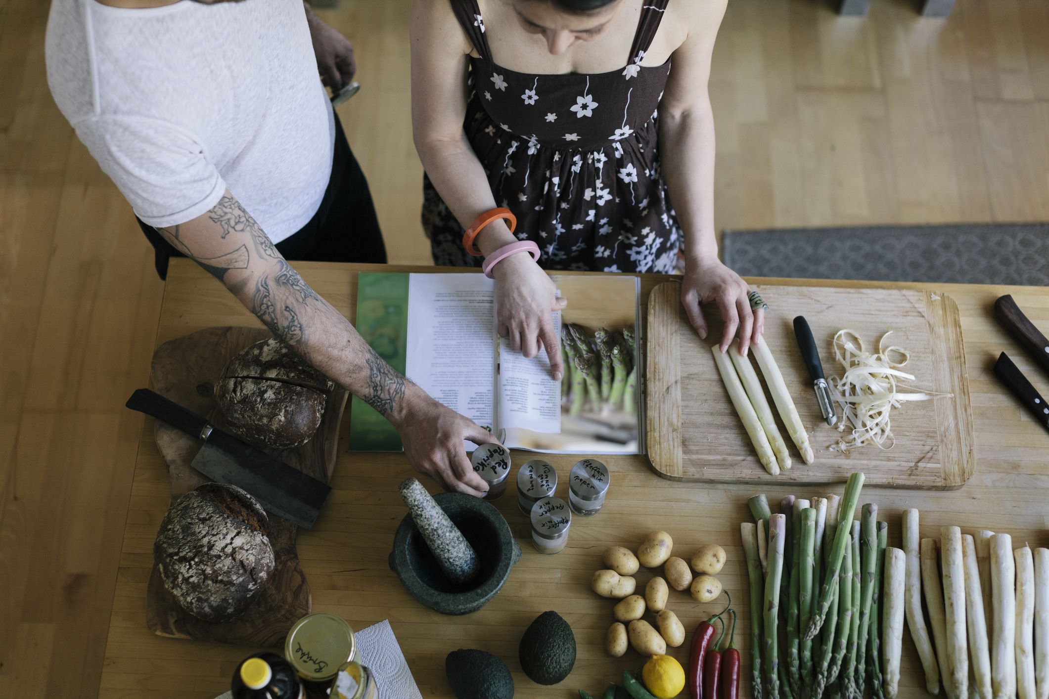 Best healthy cookbooks 2023: Easy recipes to take with you into