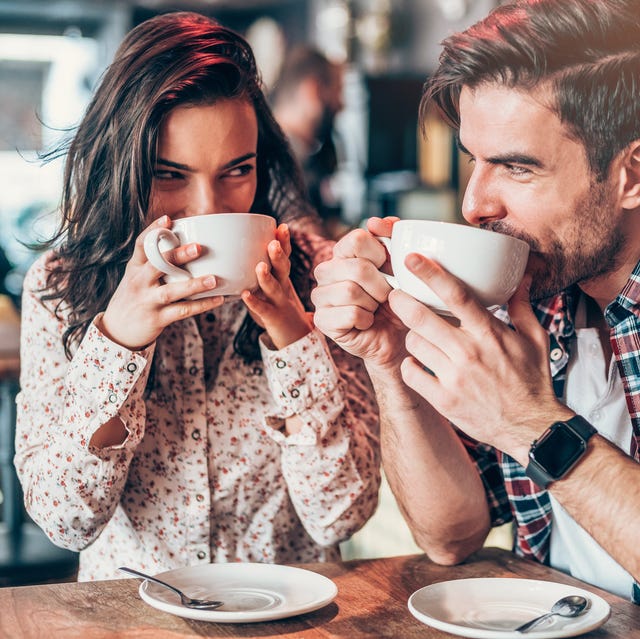 couple relaxing in a cafe