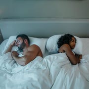 what is sleep divorce couple sleeping in bed