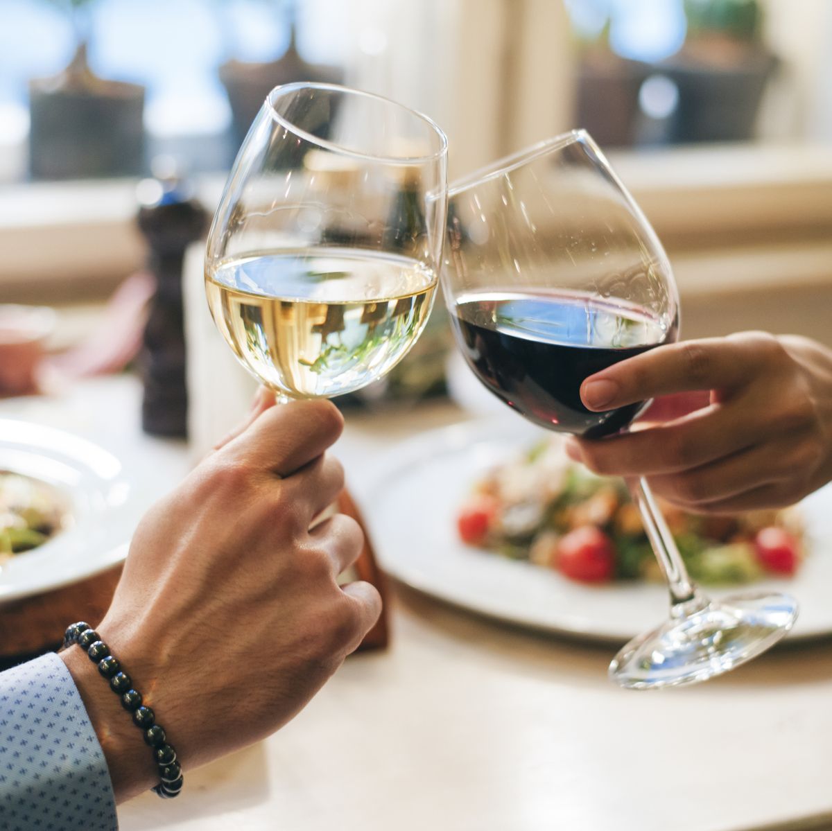 Two glasses of wine may contain more than the daily sugar limit