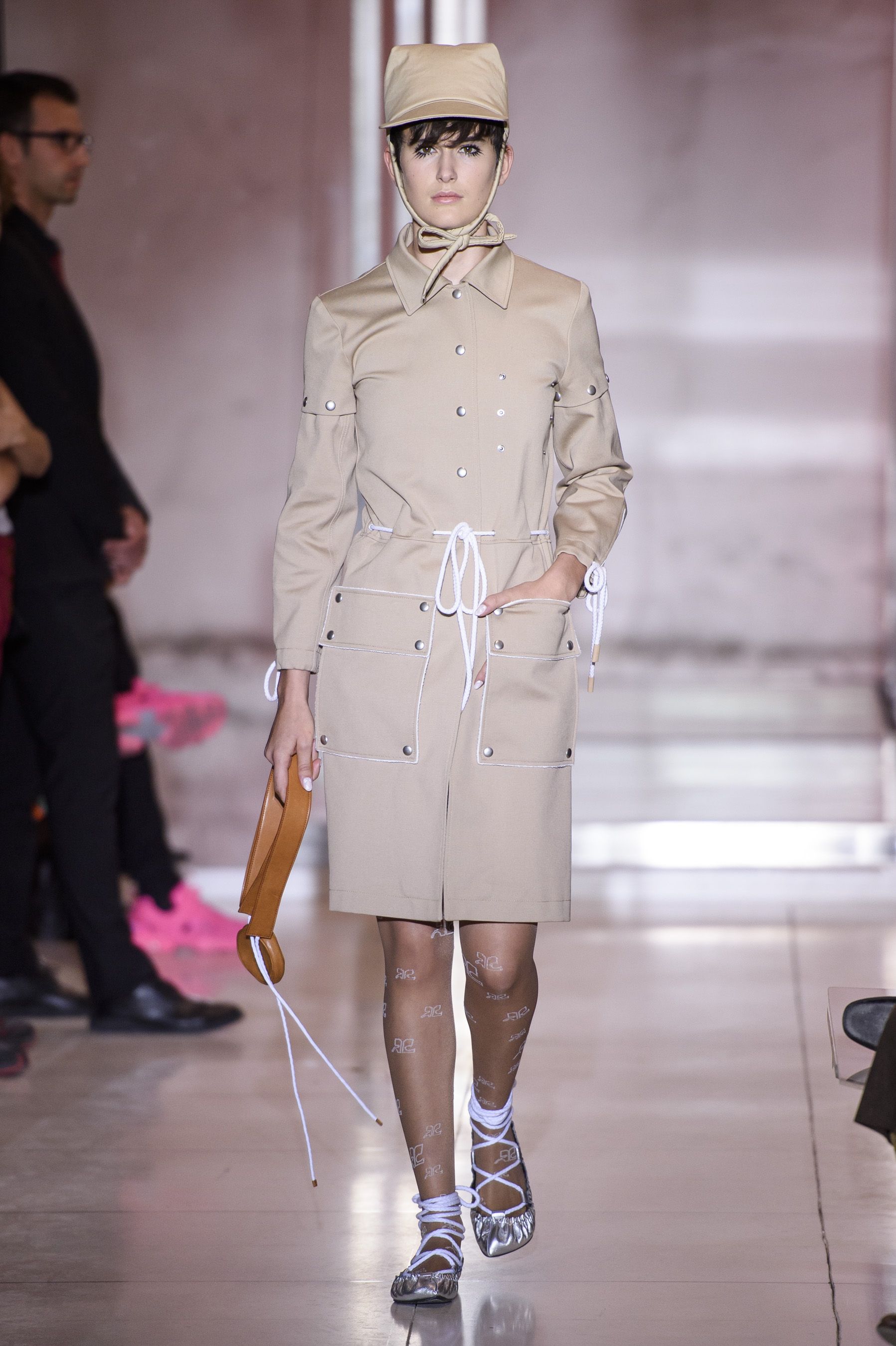 COURREGES（クレージュ）｜2019春夏NY、ロンドン、ミラノ、パリ