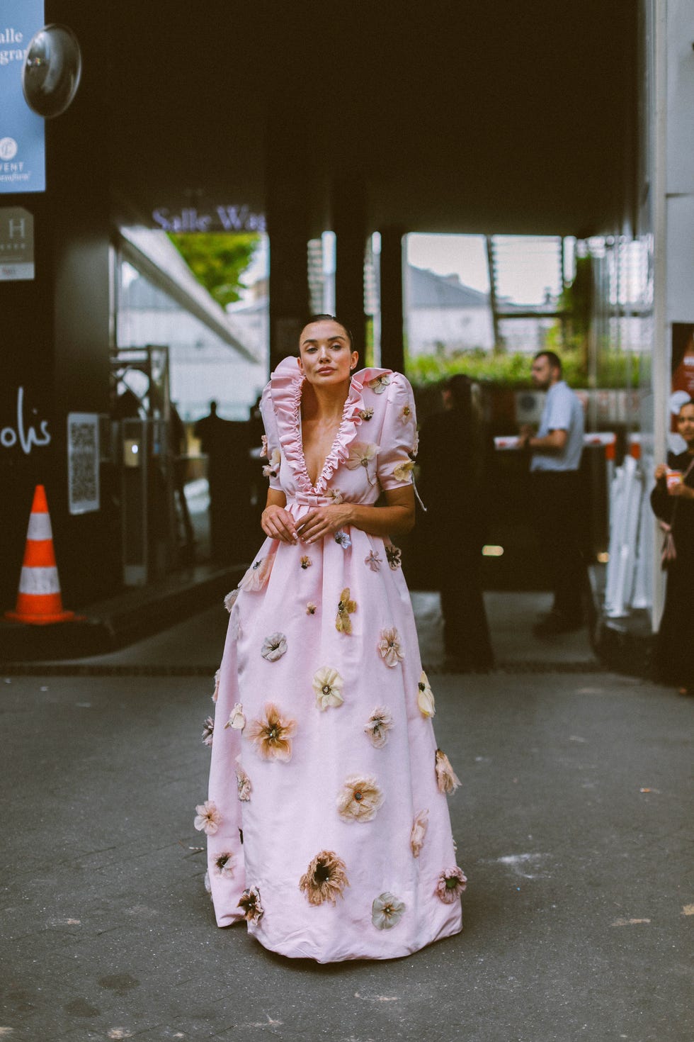 couture 23 street style credit courtesy of pierguido grasssano