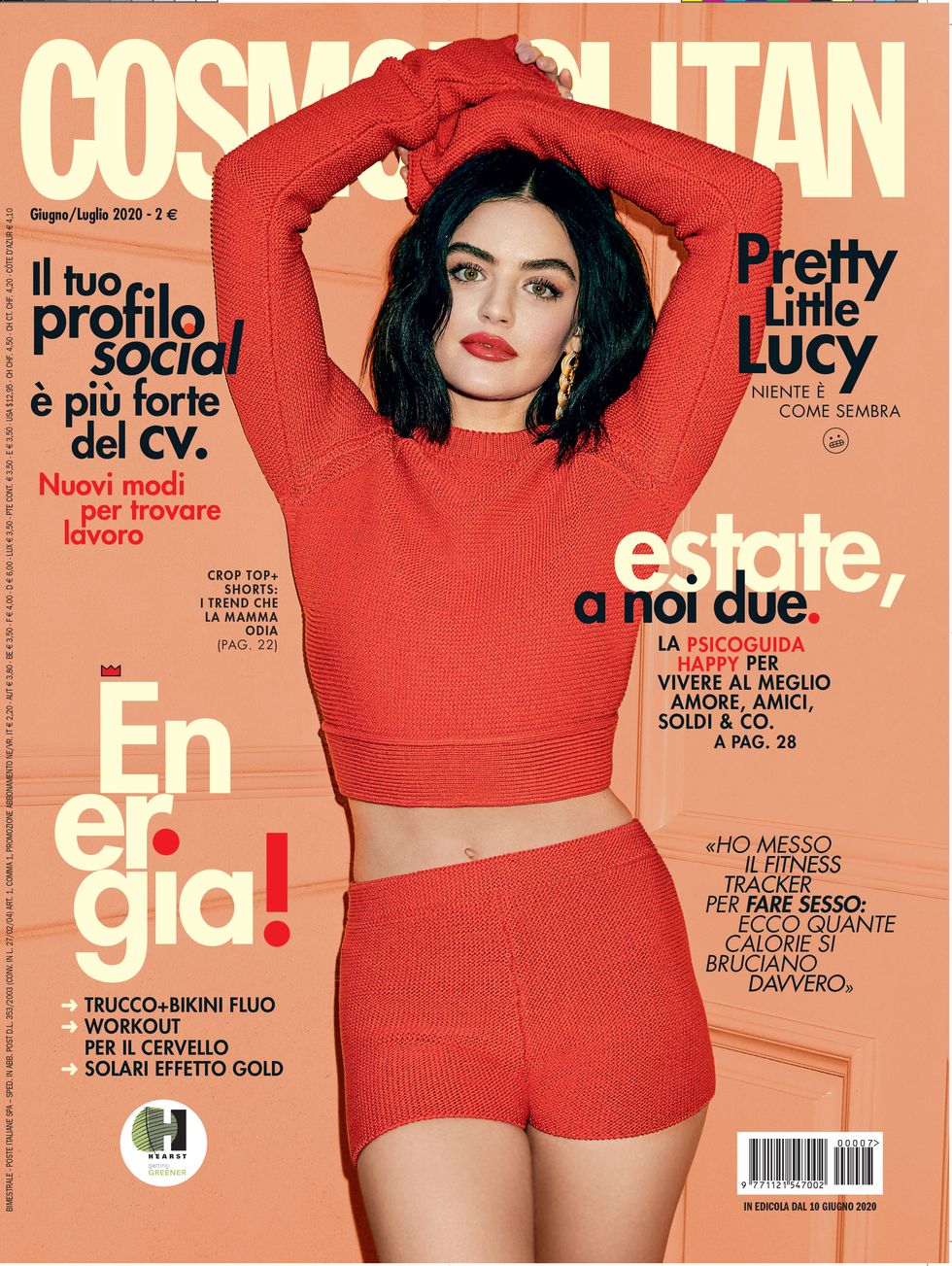 la cover di cosmopolitan di giugno e luglio con lucy hale