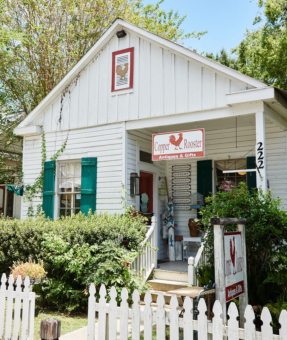 copper rooster antiques in covington louisiana