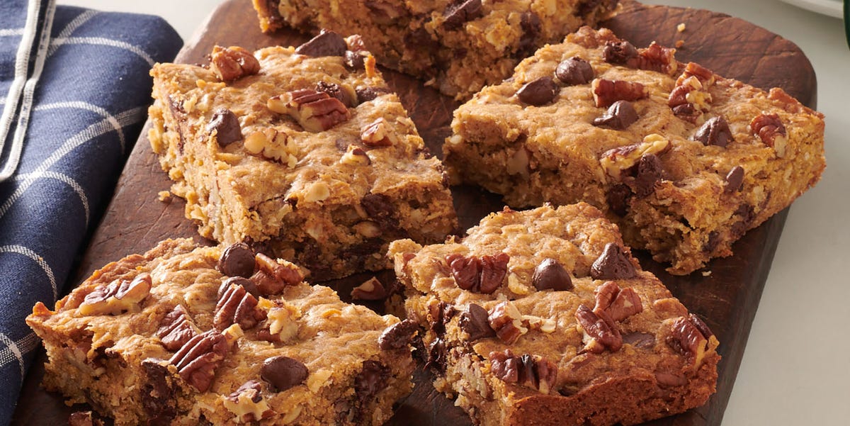 cowboy cookie bars pioneer woman cowboy cookie bars