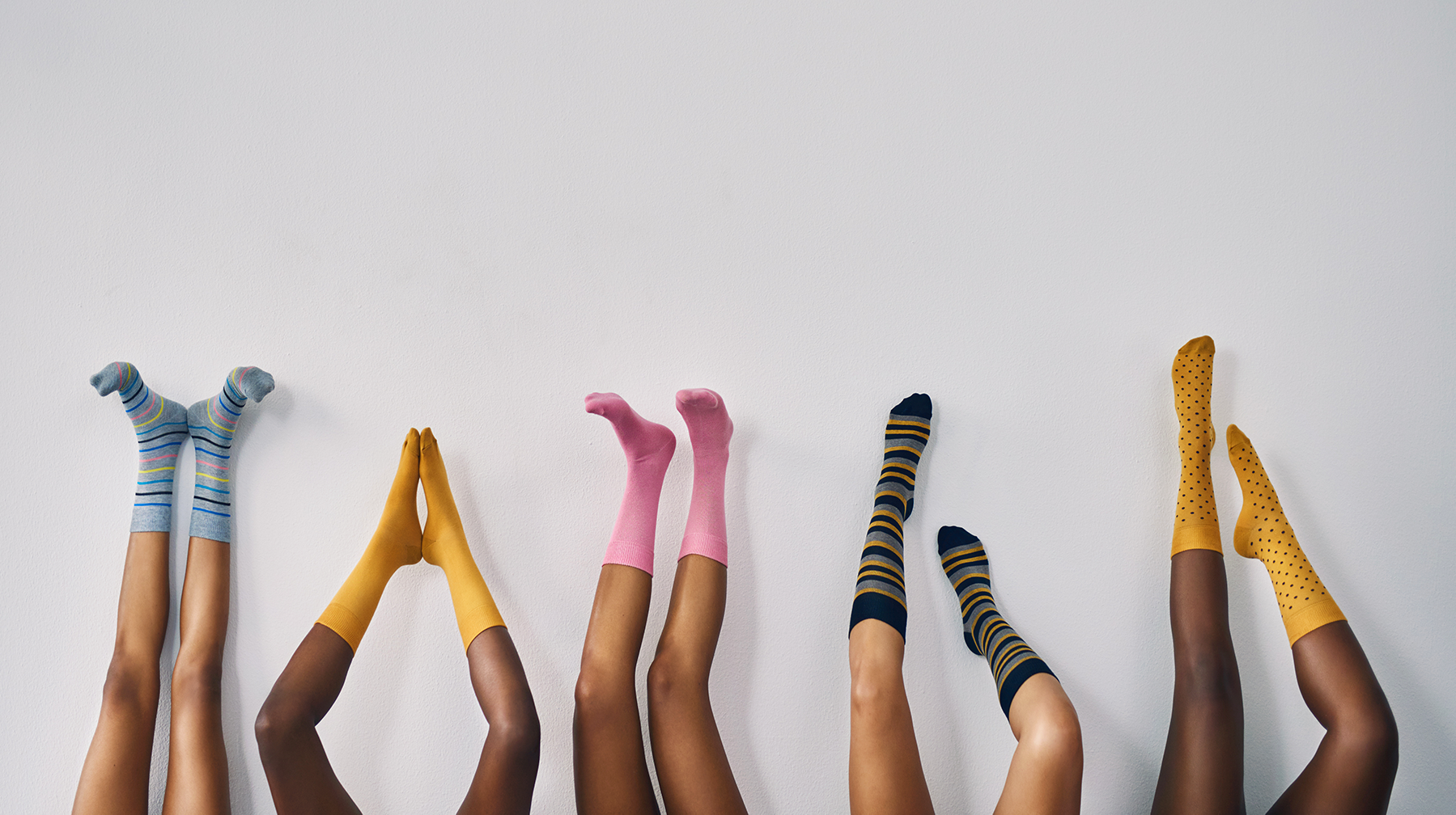 SOFTGAS 5 Pack Womens Wool Socks, Women Athletic Socks, Women Socks,  Suitable size 9-11,Christmas Gift for Women or Girl