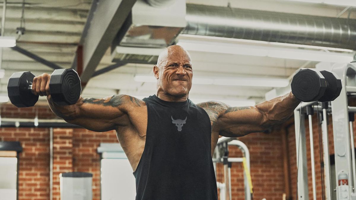 Dwayne Johnson's trainer breaks down his fitness routine for Black