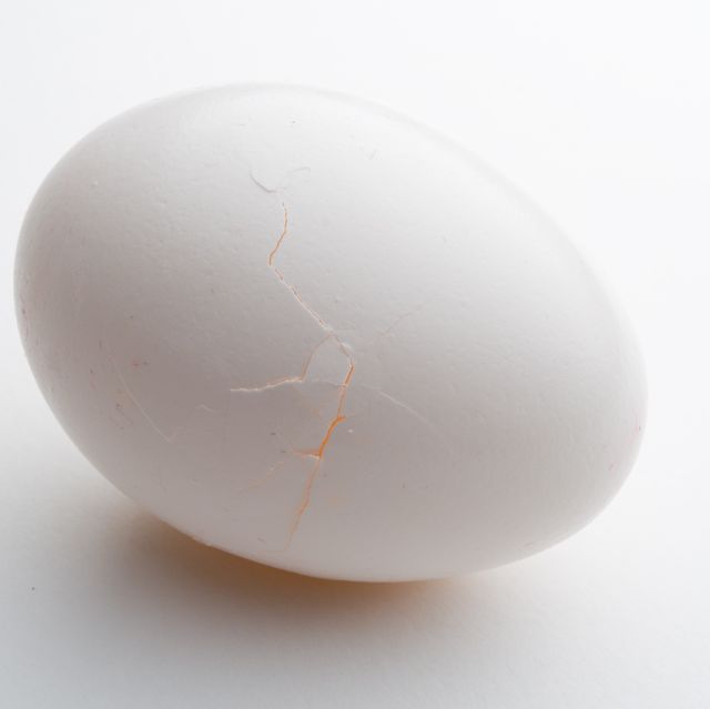How Bad Is It To Cook With A Slightly Cracked Egg?
